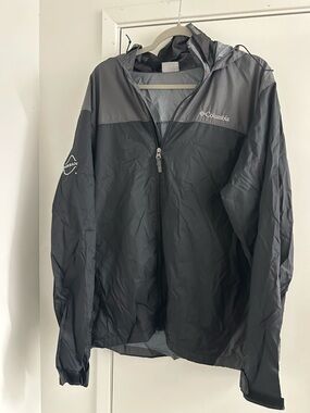 Columbia Nissan Men’s Hodded Rain Jacket Windbreaker Sz XL